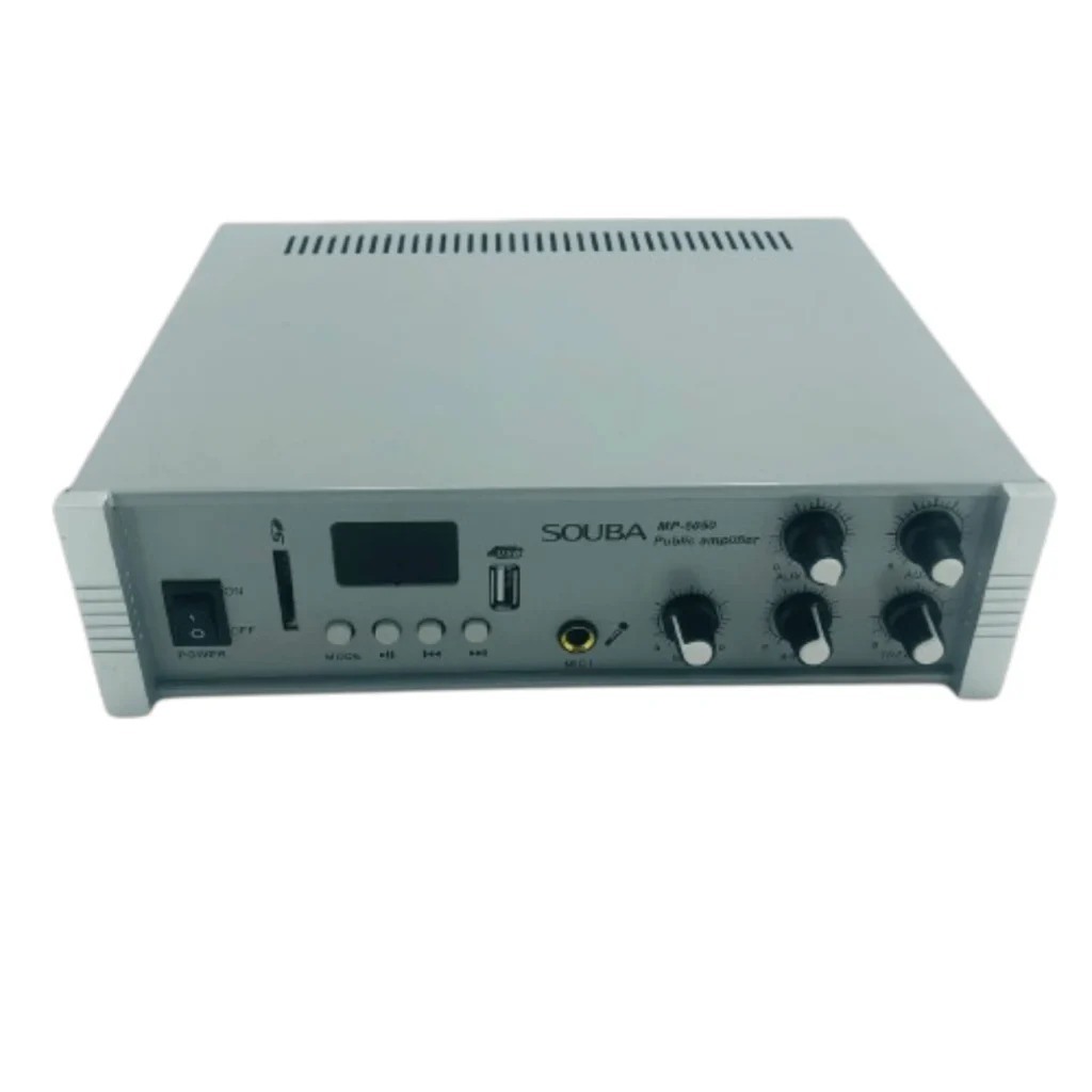 Amplifikator për bokse muzike MP-5050 me ekran LED dhe lidhje të shumta audio në panelin frontal.