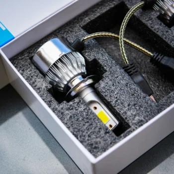 Llamba LED C6 në modelet 9005, H1, H3 dhe H13 për përdorime të ndryshme automobilistike