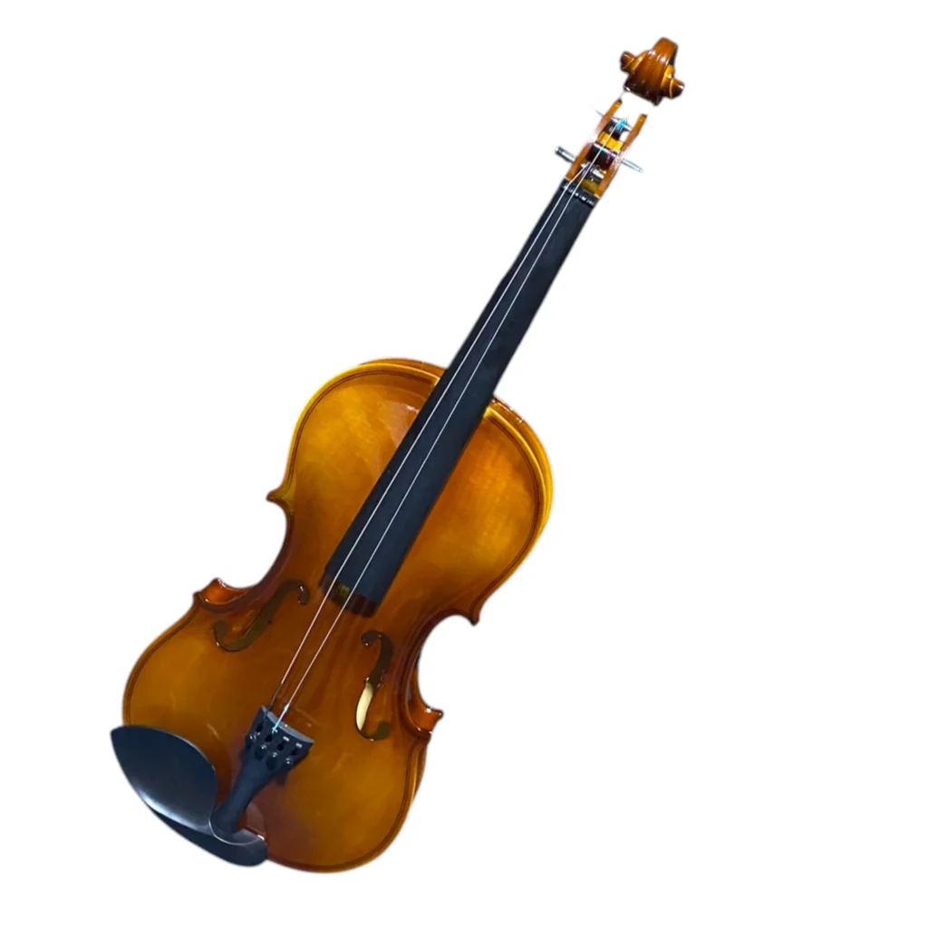 Violinë akustike rozë prej druri me dizajn elegant dhe formë klasike e fotografuar nga përpara.