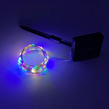 Varg dekorativ LED RGB me gjatësi 20 metra, panel diellor për karikim, ndriçim shumëngjyrësh dhe sensor drite për ndezje e fikje automatike.