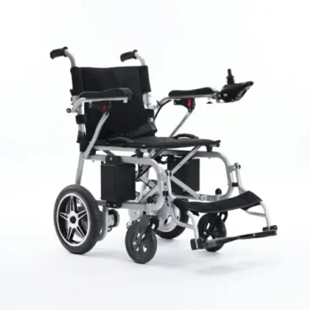 Bateria e rikarikueshme 24V 12Ah furnizon motorët dhe pajisjet elektronike të karrocës elektrike.