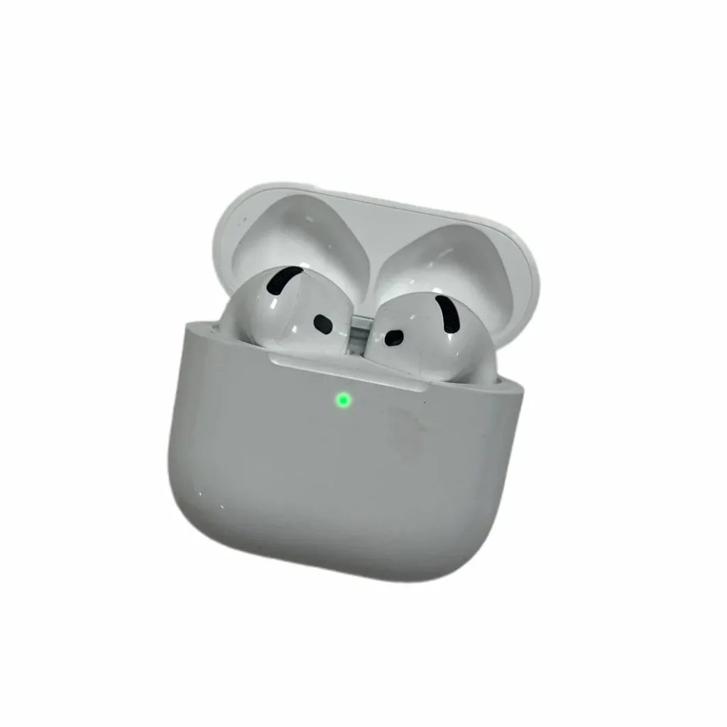 Kufje AirPods Gen 4 me bass të fuqishëm dhe zë të balancuar