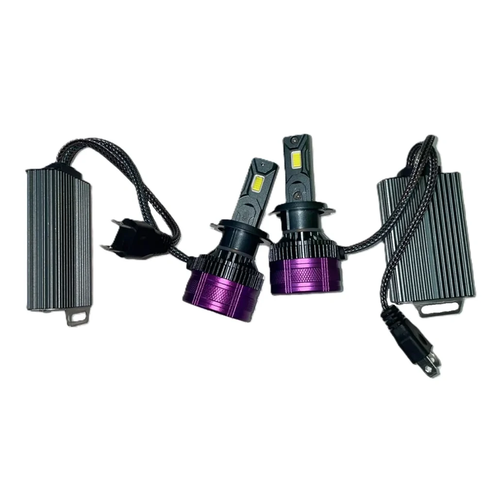 Set llambash LED per automjete me drite te bardhe