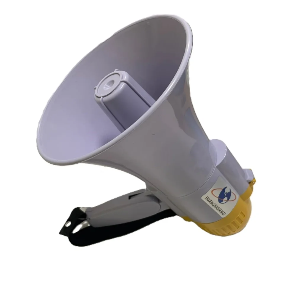 megafon 15 watt plastik