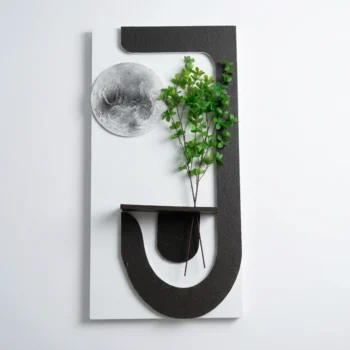 Panel muri dekorativ prej druri me ndriçim LED 24W, dizajn hëne, 2 degë dekoruese dhe përmasa 60x120cm