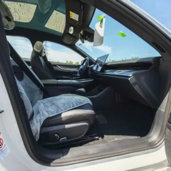 Kamera 360 gradë Changan A07 550km