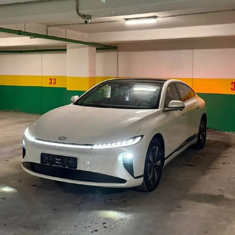 Makine elektrike changan me autonomi 550km