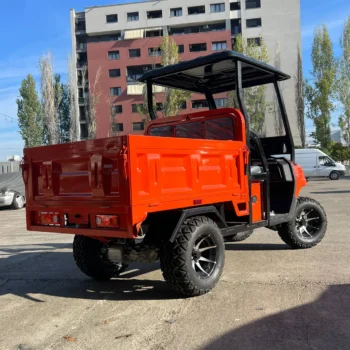Ulëset e ATV-së elektrike për drejtuesin dhe pasagjerët në pjesën e pasme