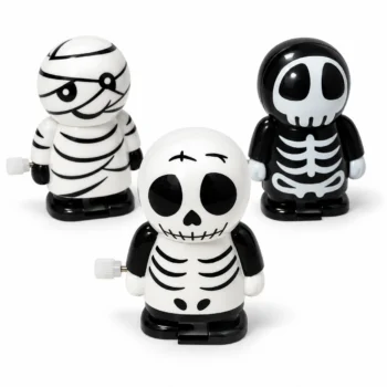 Lodër Halloween me çelës mekanik në 3 variante të ndryshme, mumie dhe skelete që ecin, prej materiali plastik.