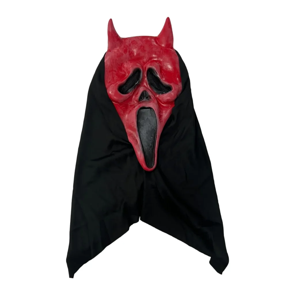 Maskë Halloween Scream me fytyrë që ulëret, brirë djalli të kuq dhe kapuç të zi.