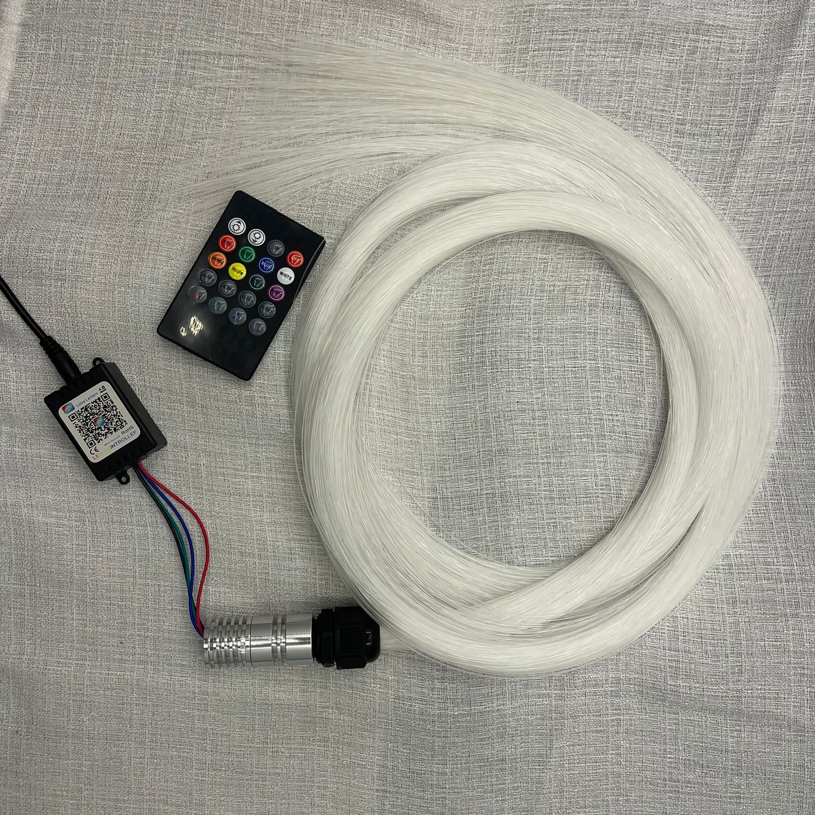 shirit dekorues per tavanin e makines